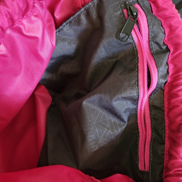 Nike Backpack in Pink NWOT - Picture 3 of 3